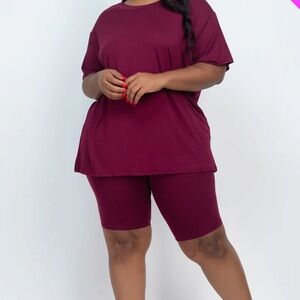 Capella burgundy NWOT biker shorts size Large